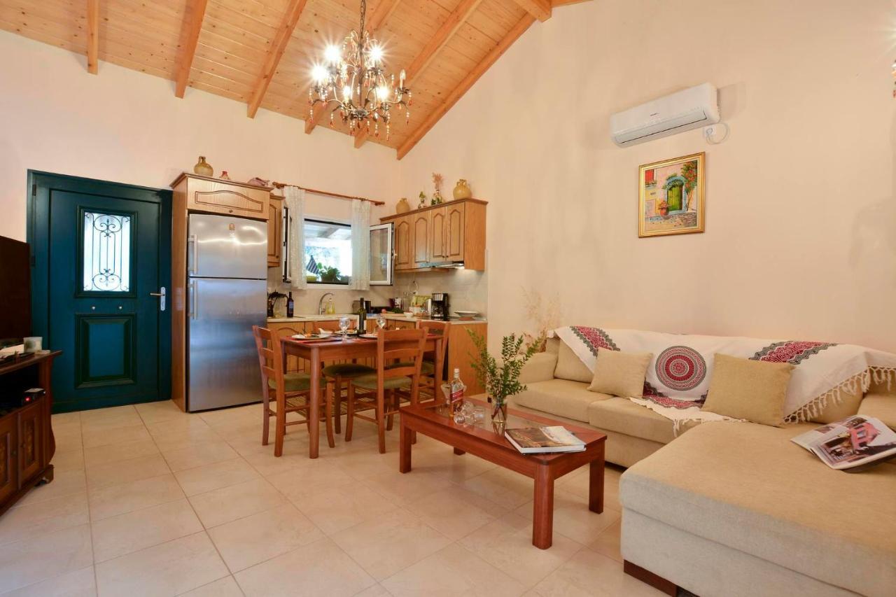 Sunset Cottage Paramonas  Luaran gambar