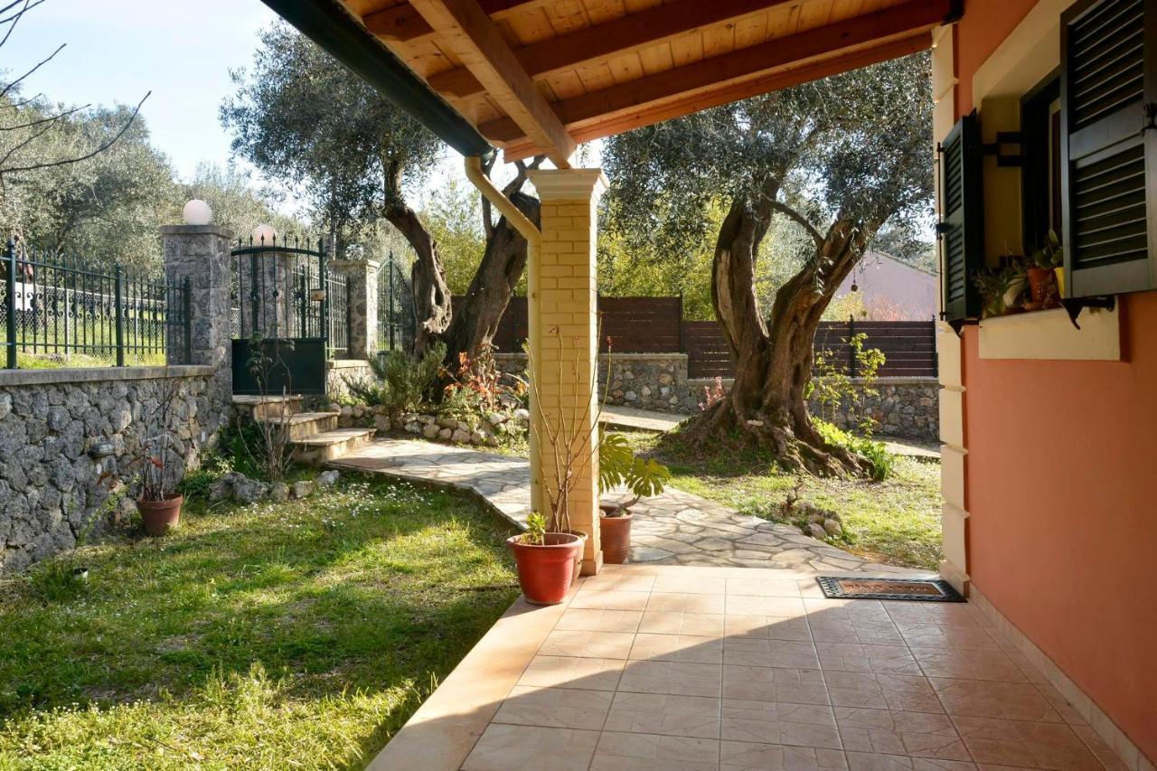Sunset Cottage Paramonas  Luaran gambar